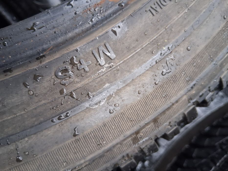 195 60 16 С за БУС  TOYO 4броя зимни