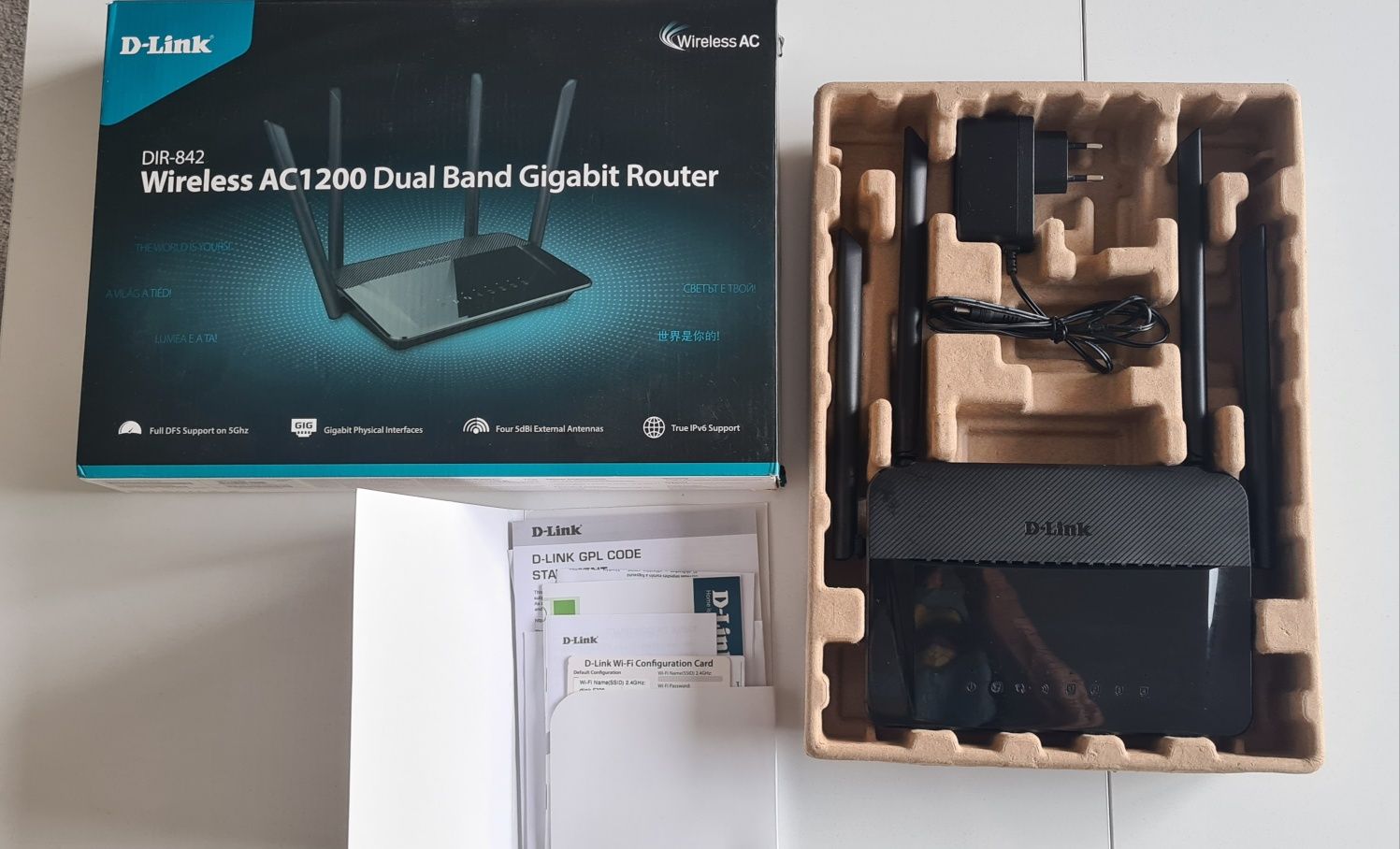 Рутер D-Link AC1200 - двубандов