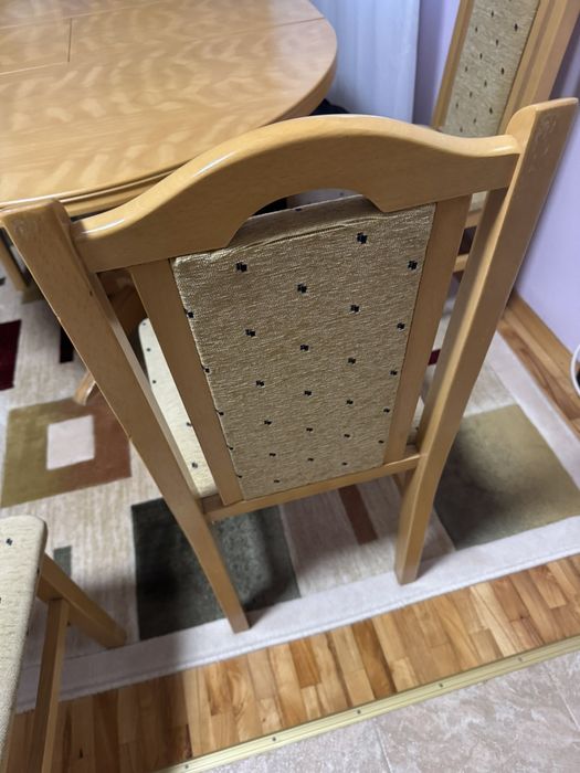 Кухненска маса+6 броя столове