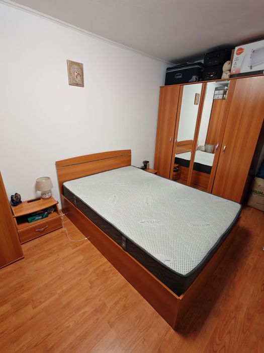 Set mobila de dormitor + saltea