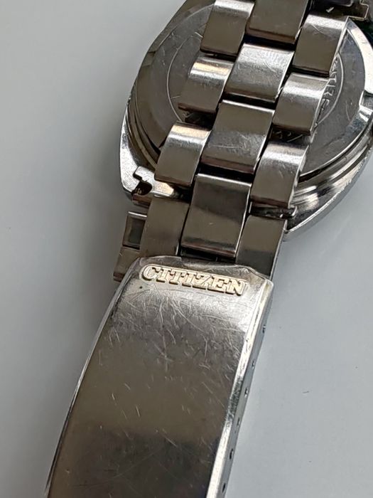 Ceas Citizen Valiant Para water 35 mm Funcționează excelent!