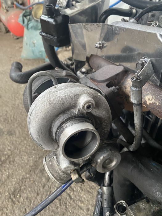 Продавам двигател 2.1 Jeep Cherokee на части