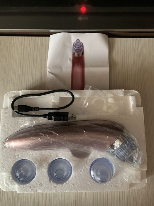 Aparat cosmetic pt scos puncte negre