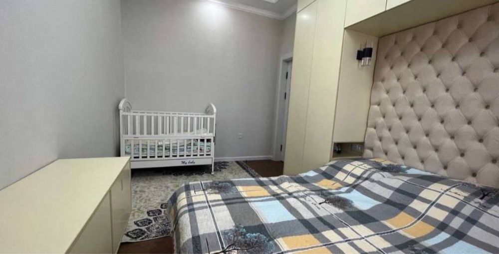 Хамза метро 2 комн новостройка