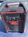 Radio/incarcator Milwaukee M18 RC, an 2021