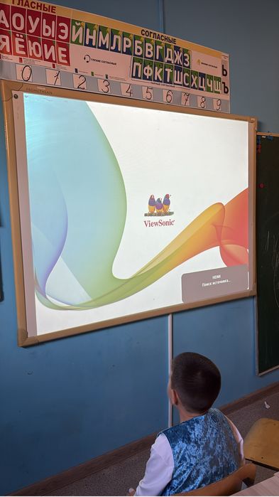 Проектор в отличном состояние.
