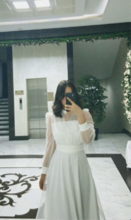 Платье красивое белое