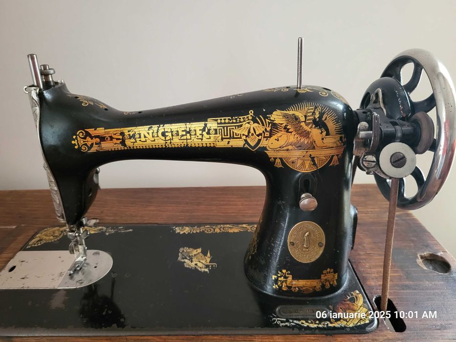 Masina de cusut Singer vintage