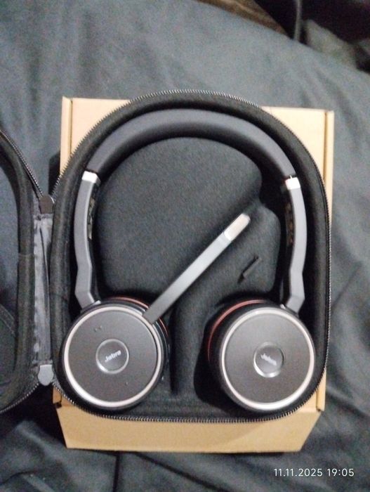 Беспроводные наушники Jabra evolve 75 se