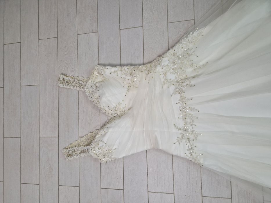 Rochie de mireasa Mirandi Ivory S/M cu voal si crinolina