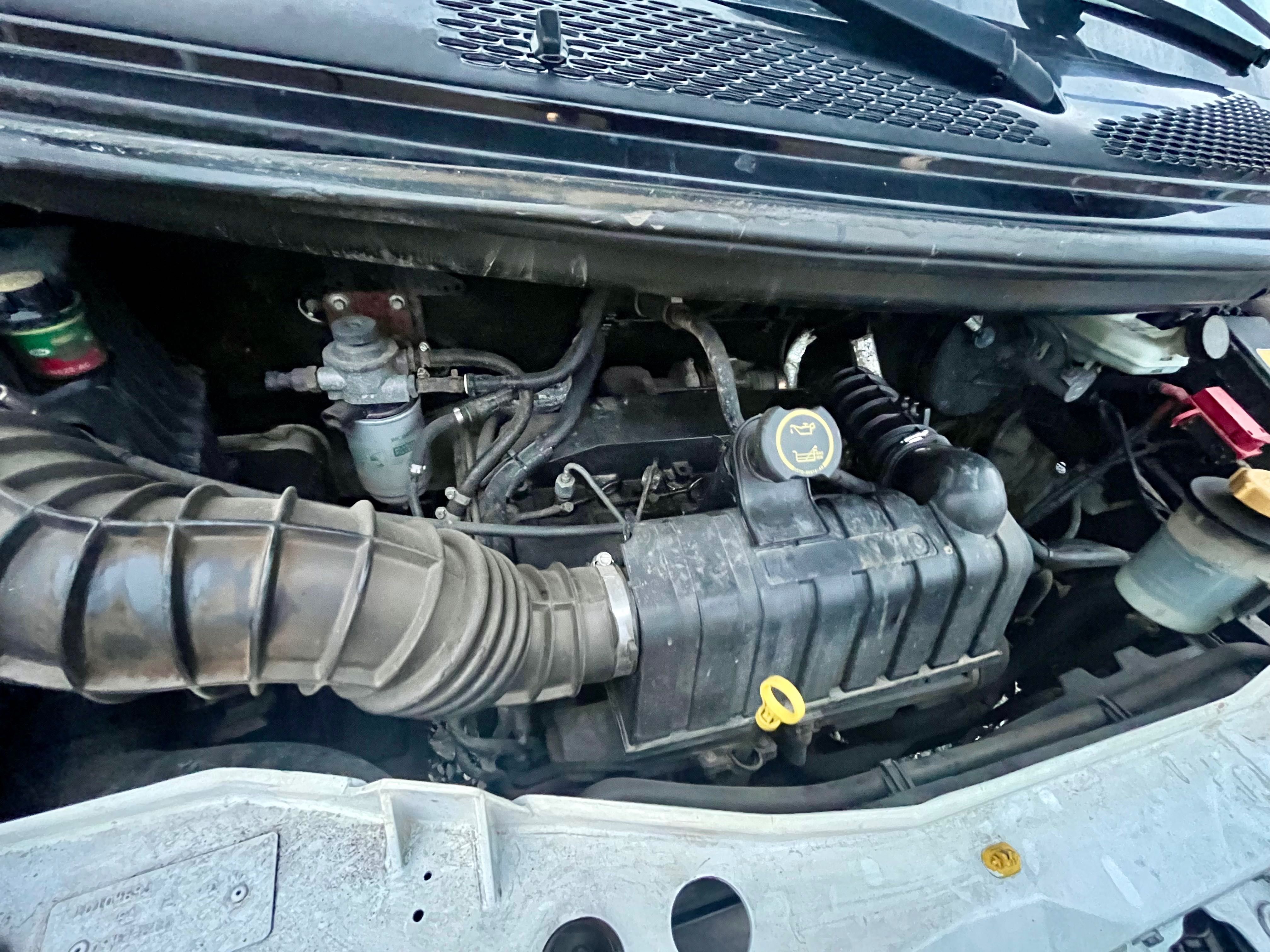 Ford Tranzit 2.0 85 коня