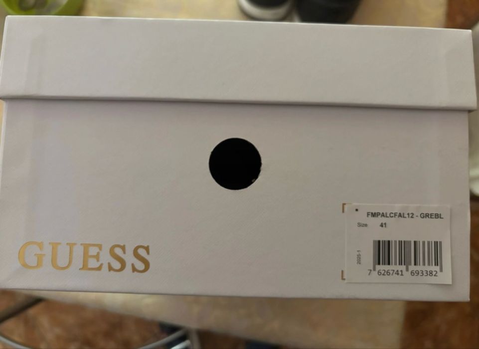 Adidasi guess Barbati