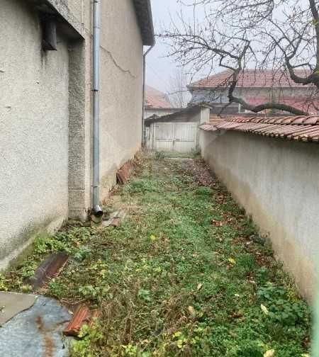Къща в китното селце Новаково!
