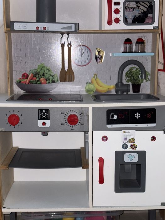 Bucatarie din lemn de jucarie