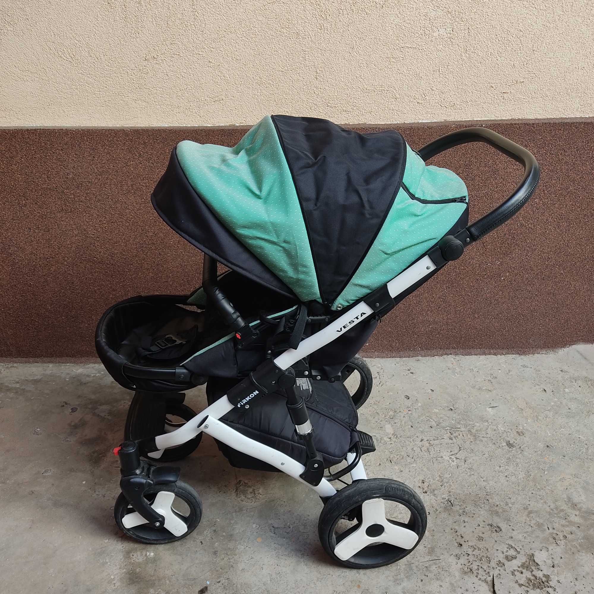 Комбинирана количка за бебе Firkon Vesta