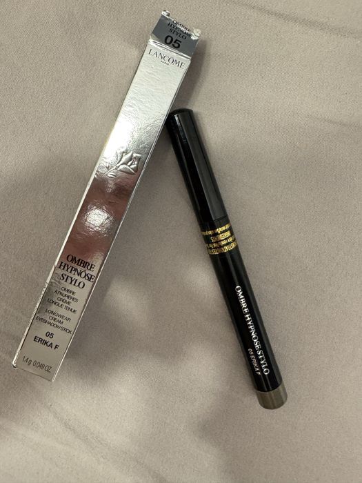 OMBRE HYPNÔSE STYLO Lancome , creme eyeshadowstick- 80 lei