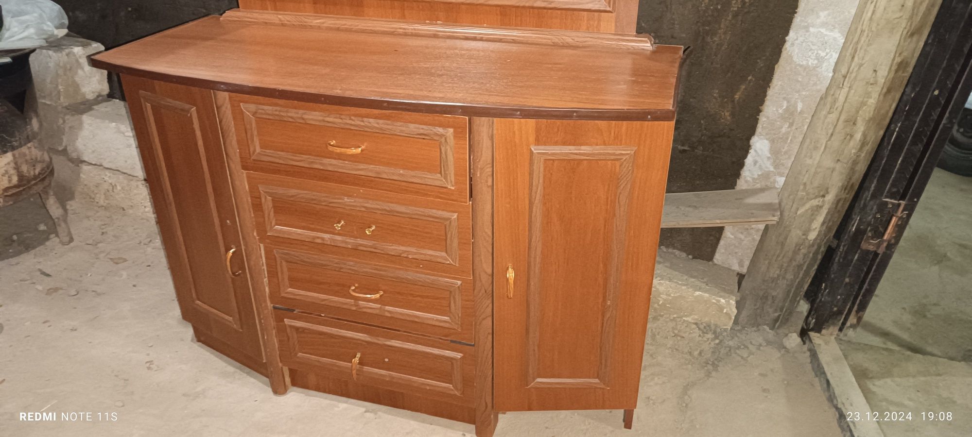 Mebel Trimo sotiladi