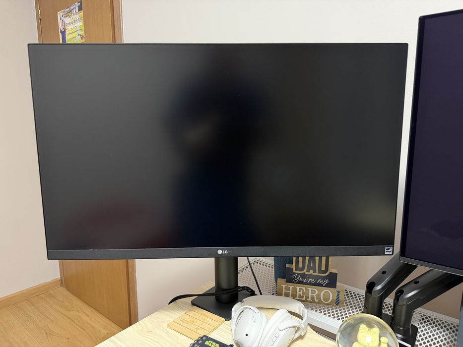 Професионален Монитор LG 27UN880-B, 27", IPS 4K, USB-C, AMD FreeSync