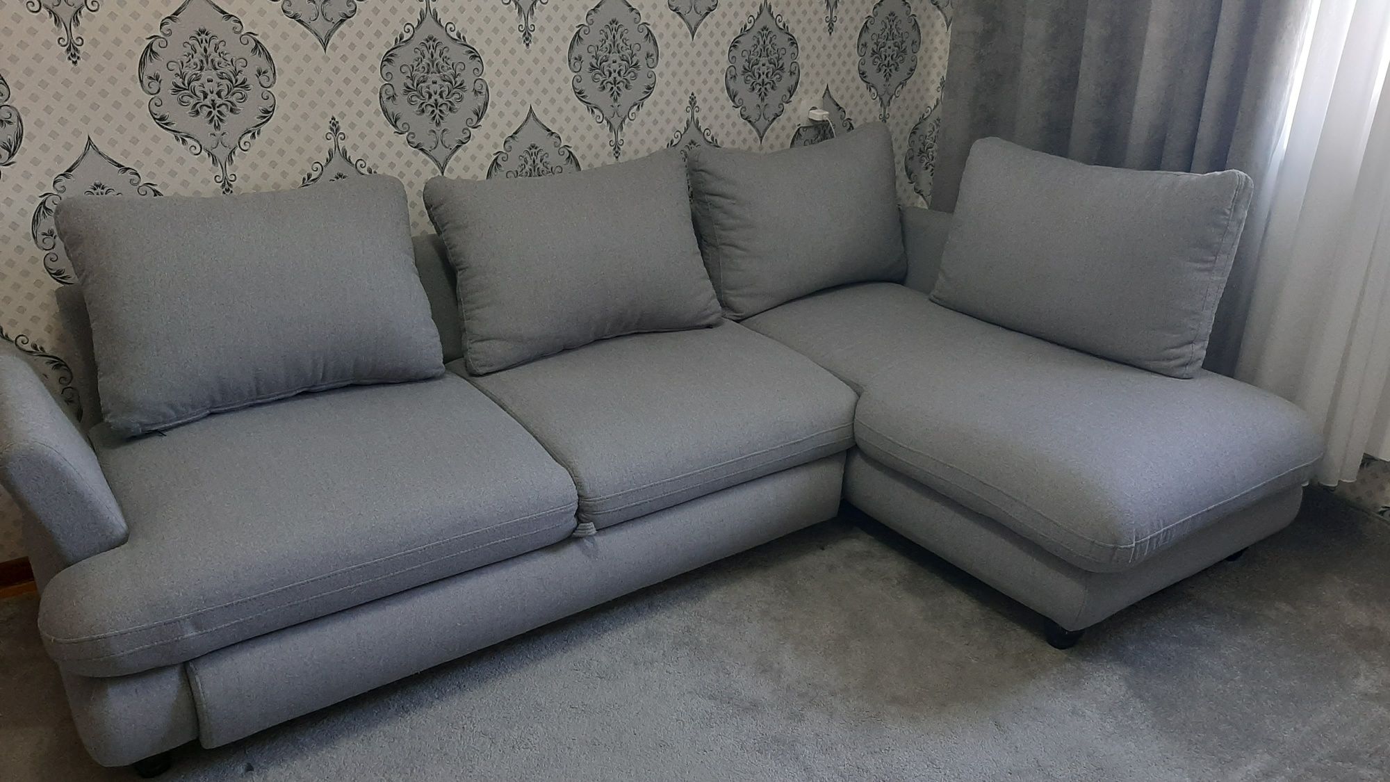 Идеальный диван для большой и маленькой семьи