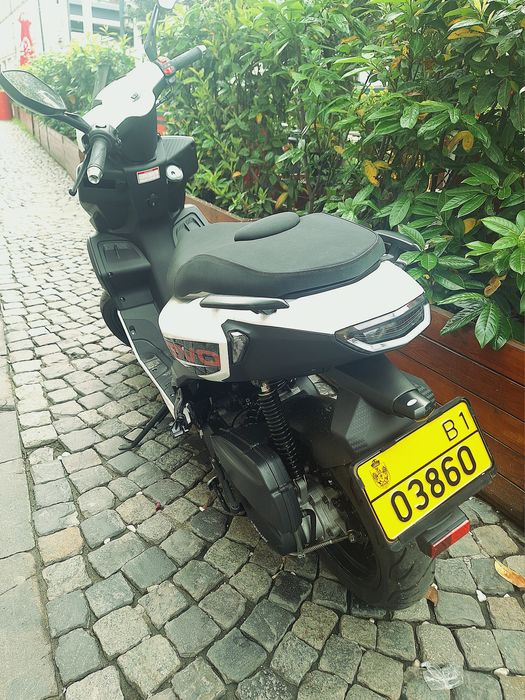 Scuter Keeway 3500 km