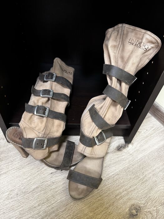 Дамски сандали естествена кожа