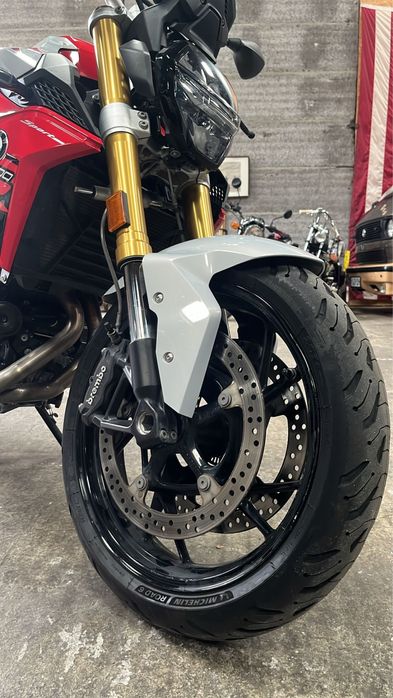 Bmw F900R 2024 ( fac schimb cu yamaha , kawasaki , Atv , CF , Linhai)