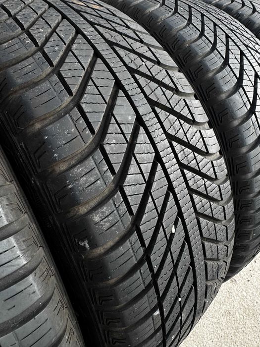 Anvelope 205/55R16 GoodYear All-Season M+S