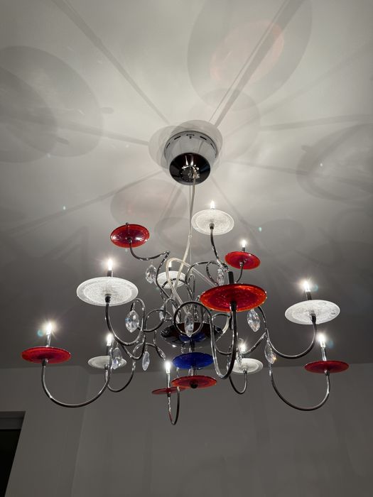 Lustra / lampadar model deosebit