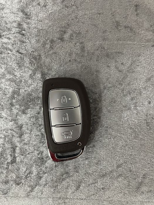 Продам смарт ключ на хуйндай