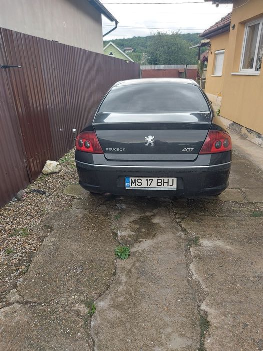 Peugeot 407  2.0 hdi