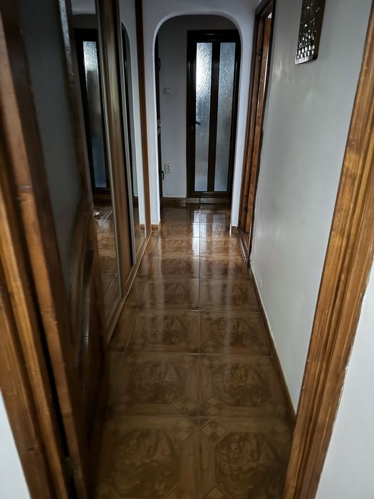 Apartament cu 3 camere