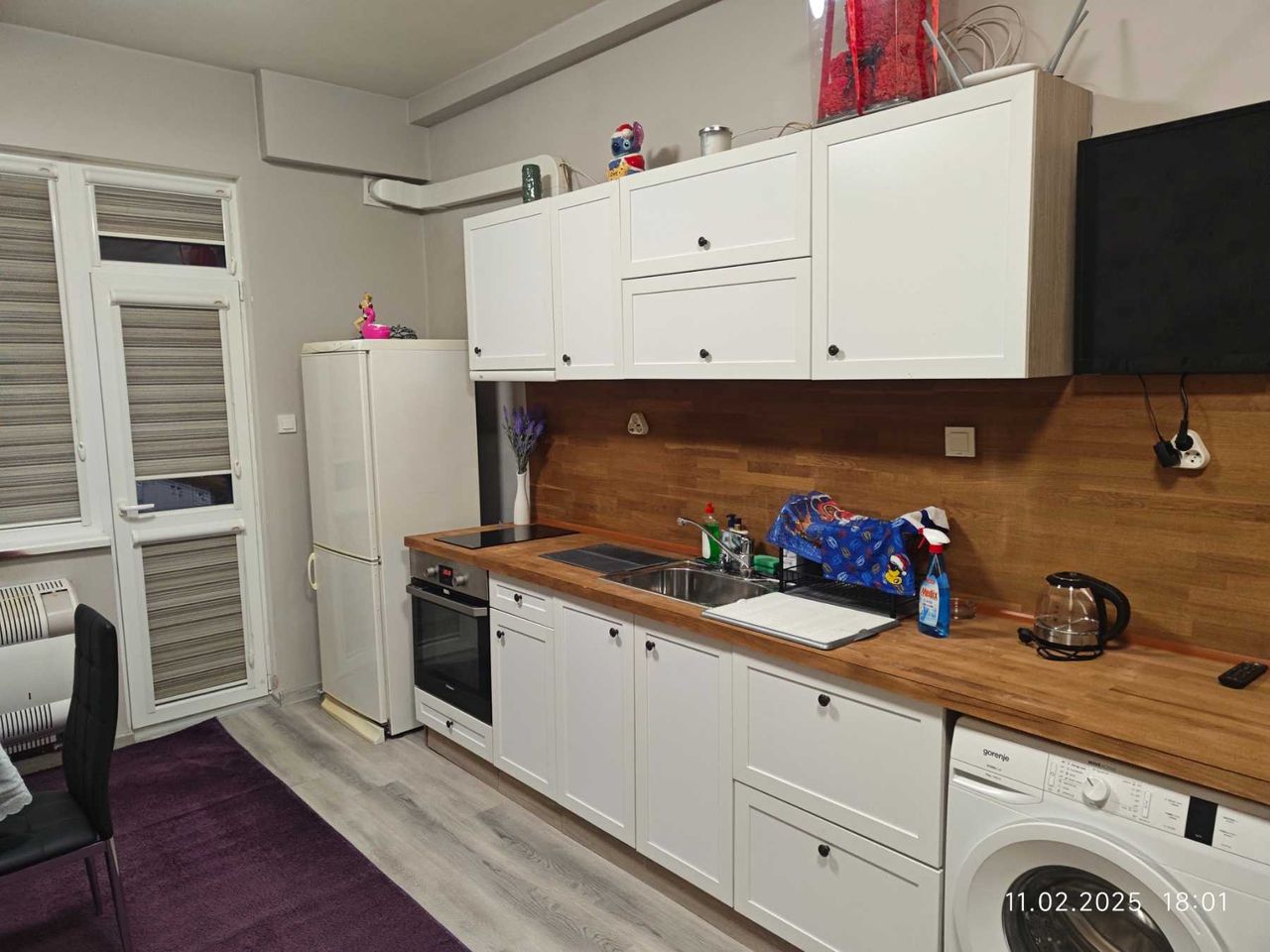 Дава се под наем Двустаен апартамент в Ямбол, Център - 55 кв.м за 56.1 € - Снимка #3