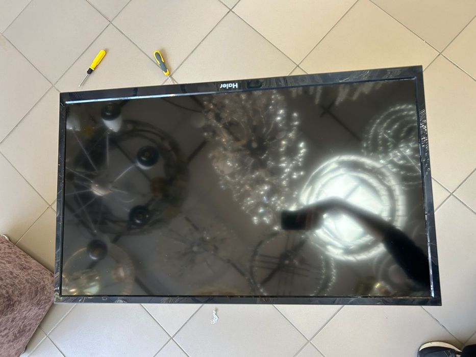Телевизор haier На запчасть