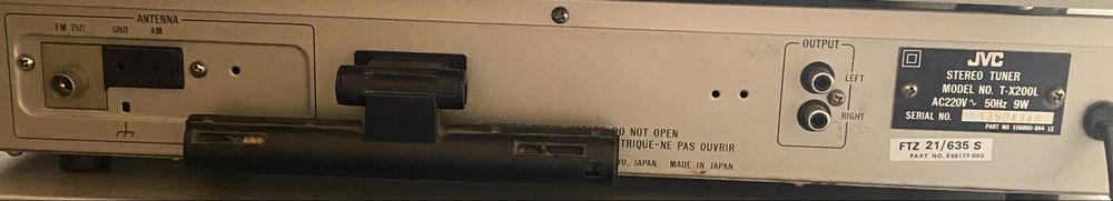 Vând JVC Tuner T-X200L FM/MW/LW Stereo