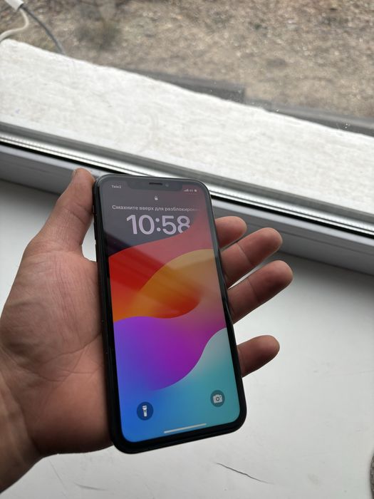 iphone XR продам срочно 64 гб
