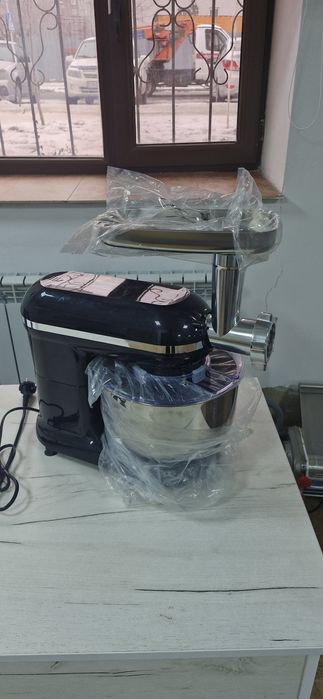 Продам кухонный комбайн