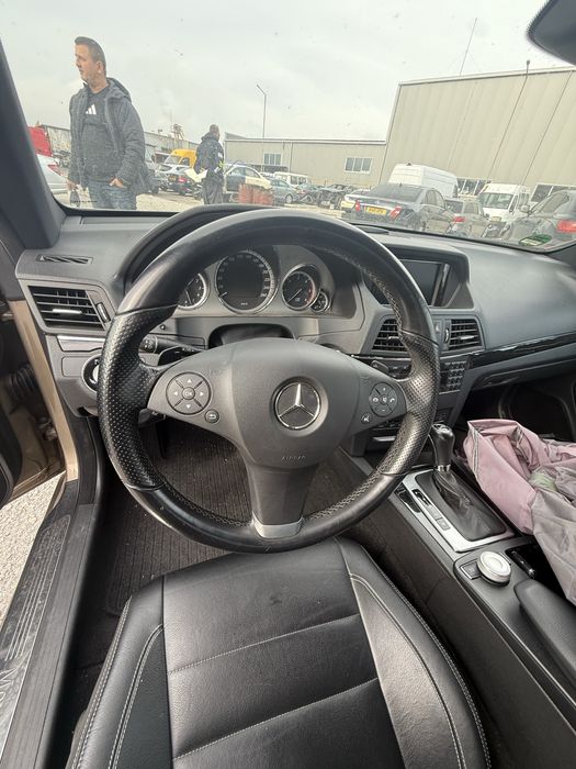 Табло w207 Mercedes Е купе 350cdi