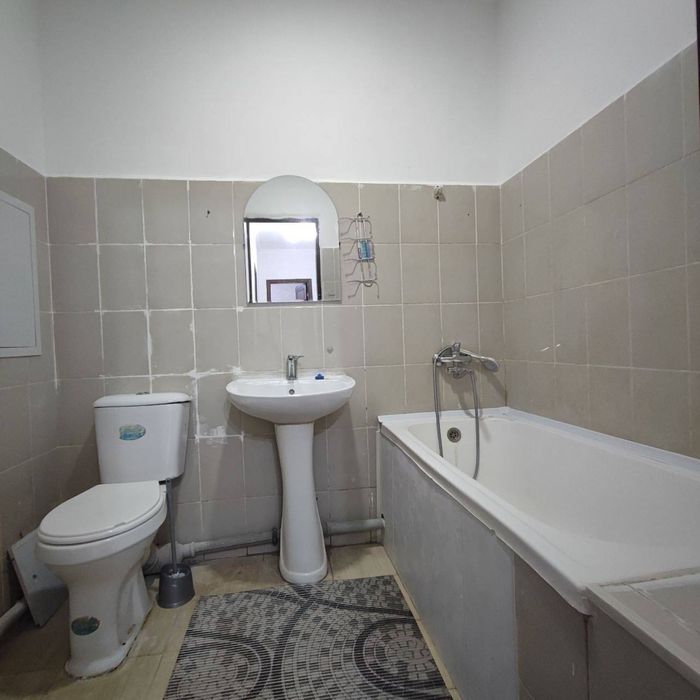 Сергели 8-худудда 2 хонали уй сотилади! 58,500 келишилади