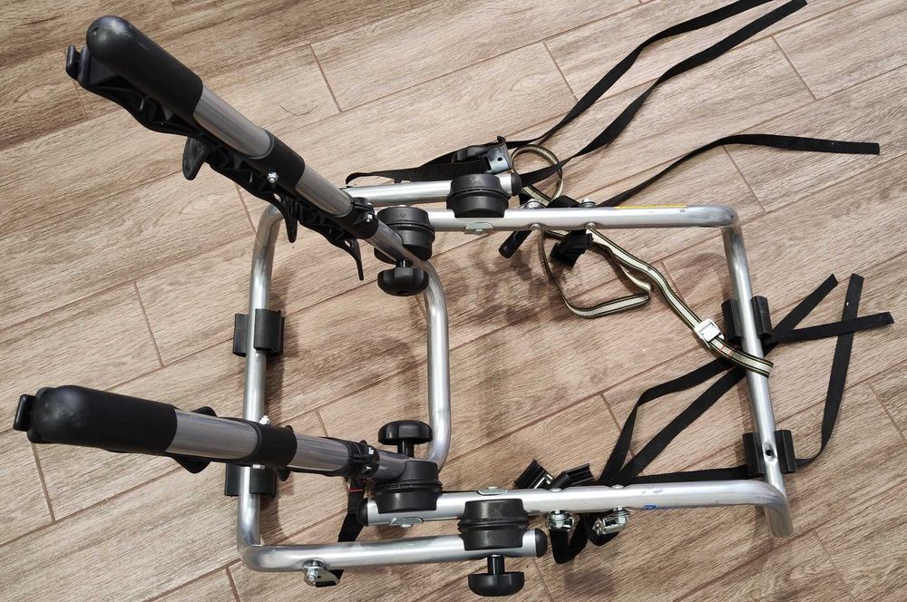 Suport auto 3 biciclete pentru portbagaj/hayon