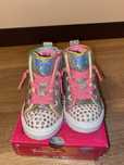 Tenesi Skechers, colorati, cu luminite, marime 21