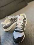 Adidasi noi firma reebok