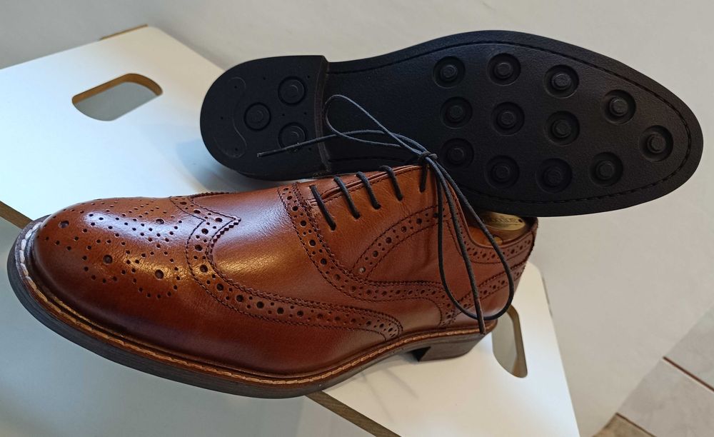 Pantofi oxford 45.5 46 brogue premium Thomas Crick NOI piele naturala