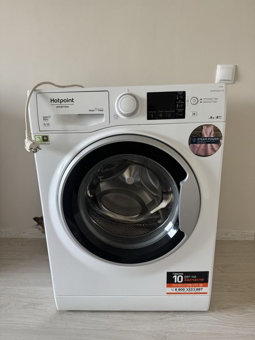 Стиральная машинка Hotpoint