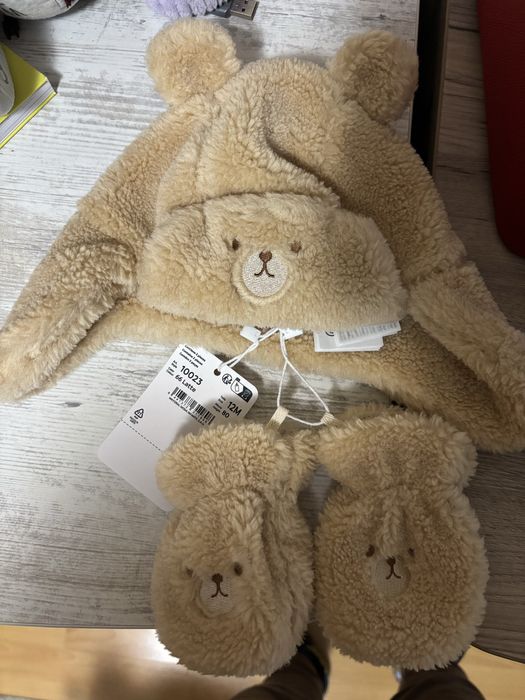 Комплект шапка и ръкавички Mayoral 12 месеца