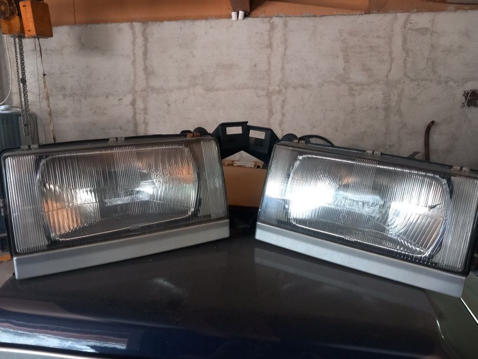 Dezmembrez volvo 740  sedan