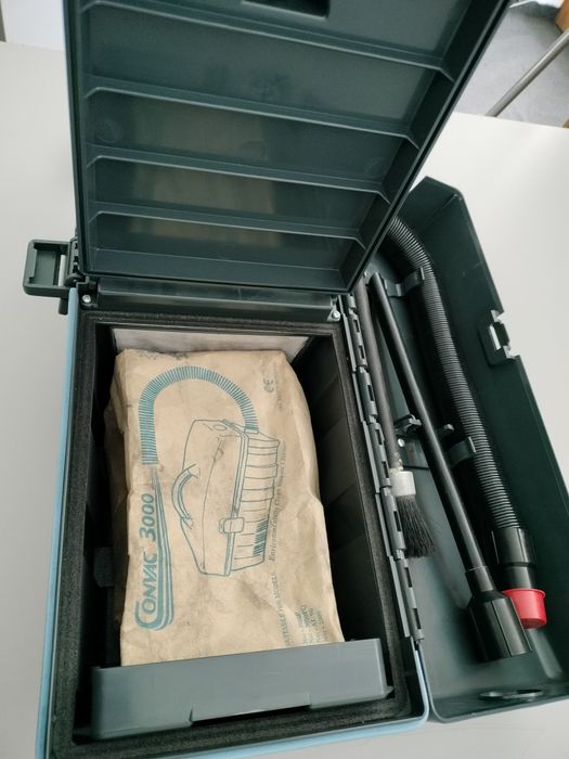 Aspirator toner imprimantă Profesional