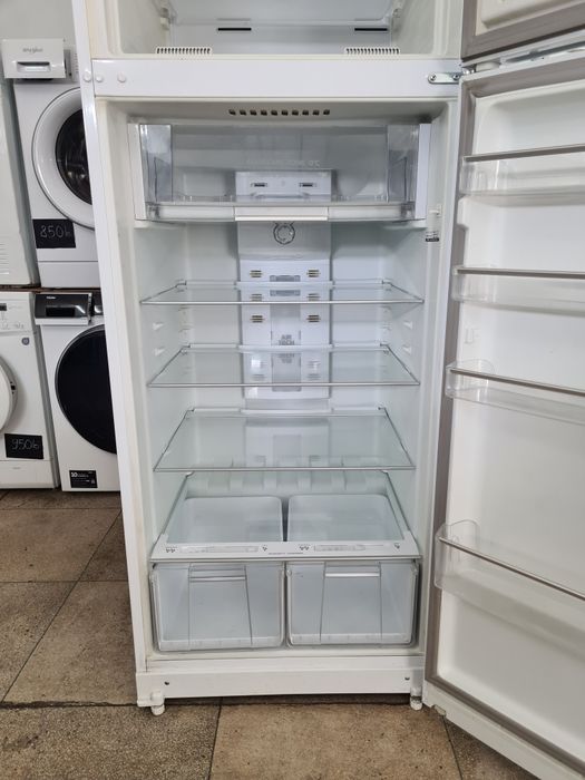 Frigider Hotpoint Ariston A+++ No Frost