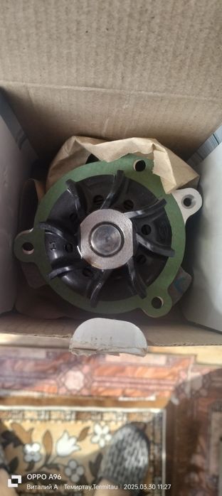 Продам помпу на гранту 8 клапанную