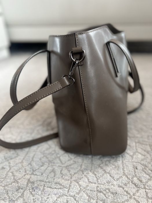 Geanta Genuine Leather