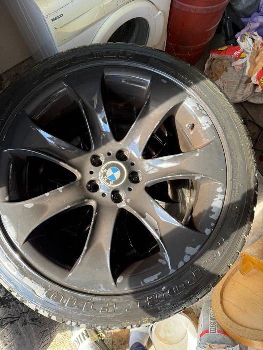 Гуми с джанти на BMW Jeep X5